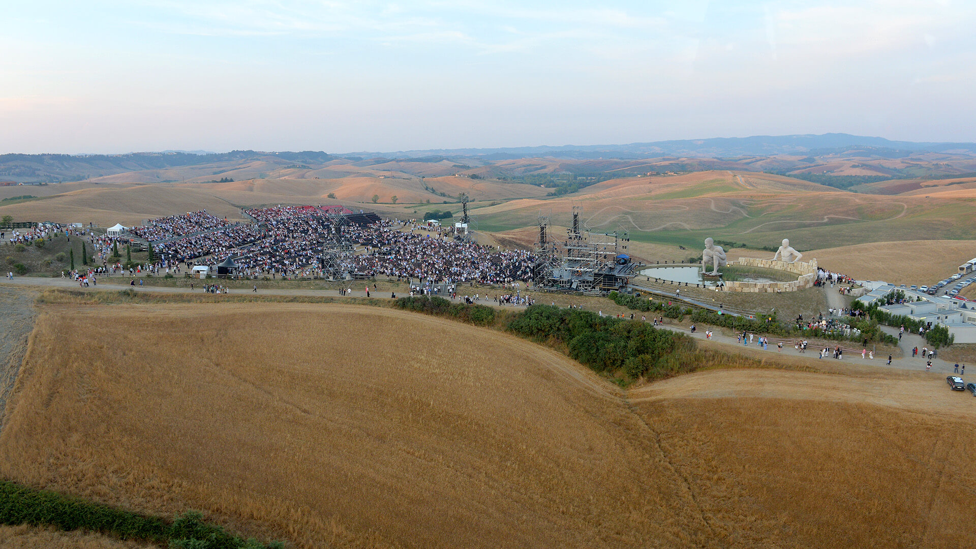 Teatro Del Silenzio, Lajatico